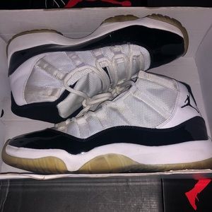 Air Jordan retro 11 concord ( 2011 )